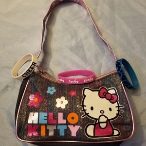 ‼SOLD‼ Hello Kitty Purse w/ 3 Bracelets